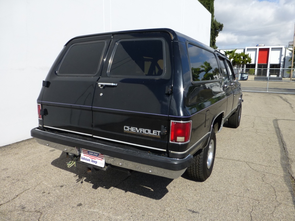 '89 Suburban (12)